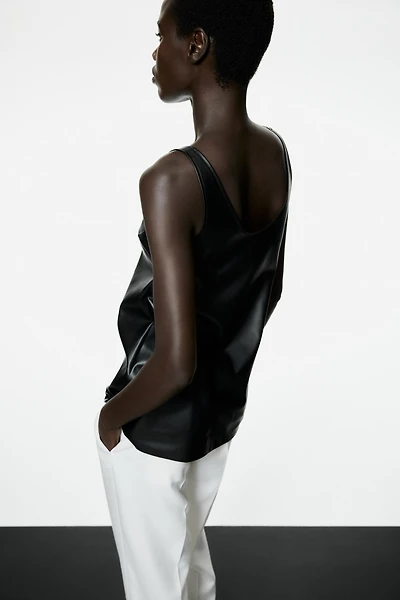 Camisole en tissu enduit