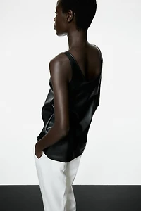 Camisole en tissu enduit