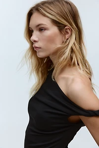 One-Shoulder Top
