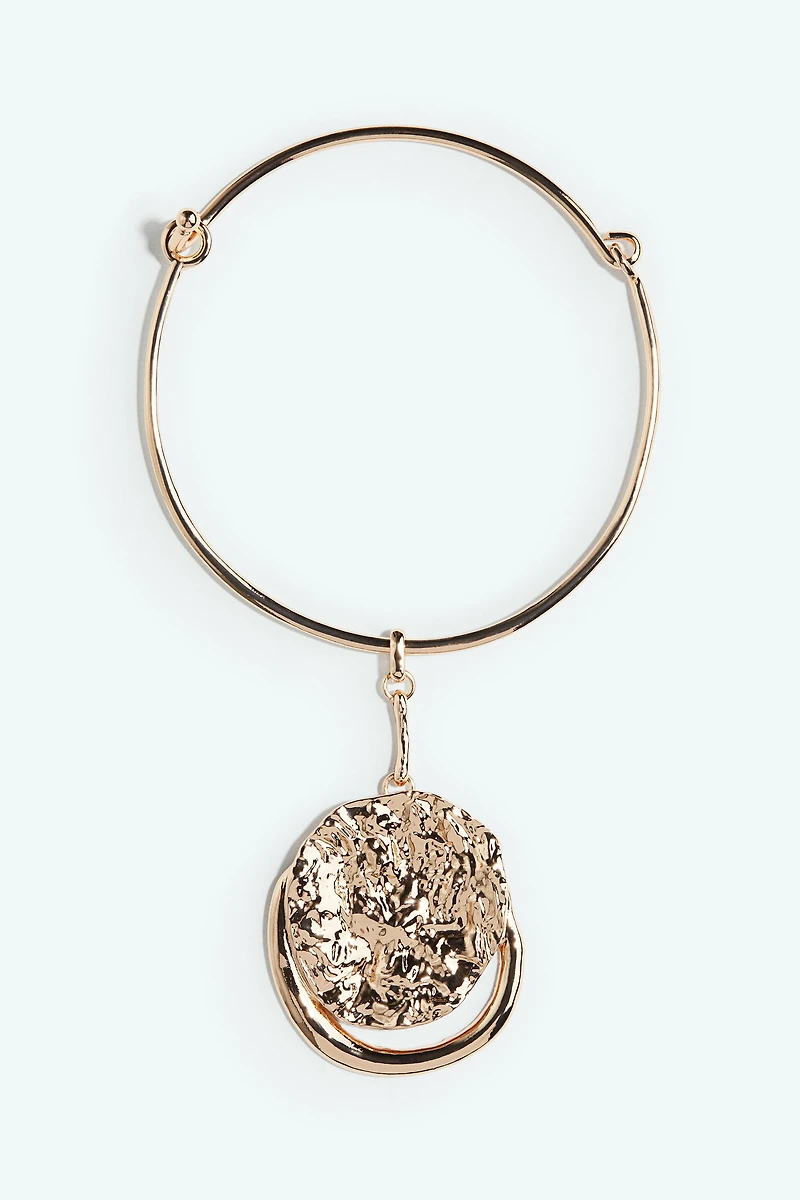 Rigid Pendant Necklace
