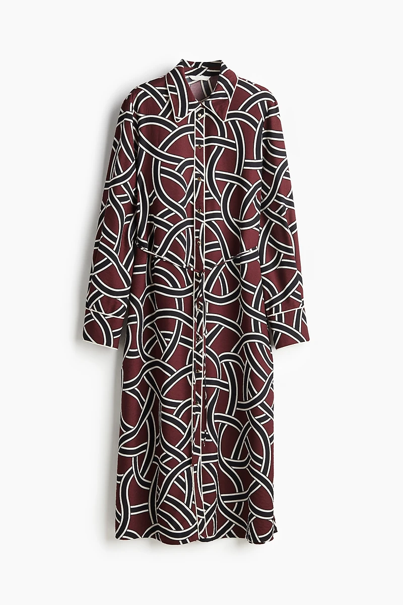 Robe à motif avec ceinture nouer