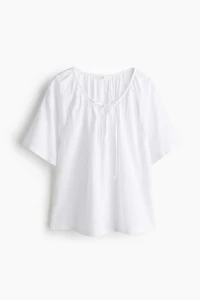Raglan-sleeved Blouse