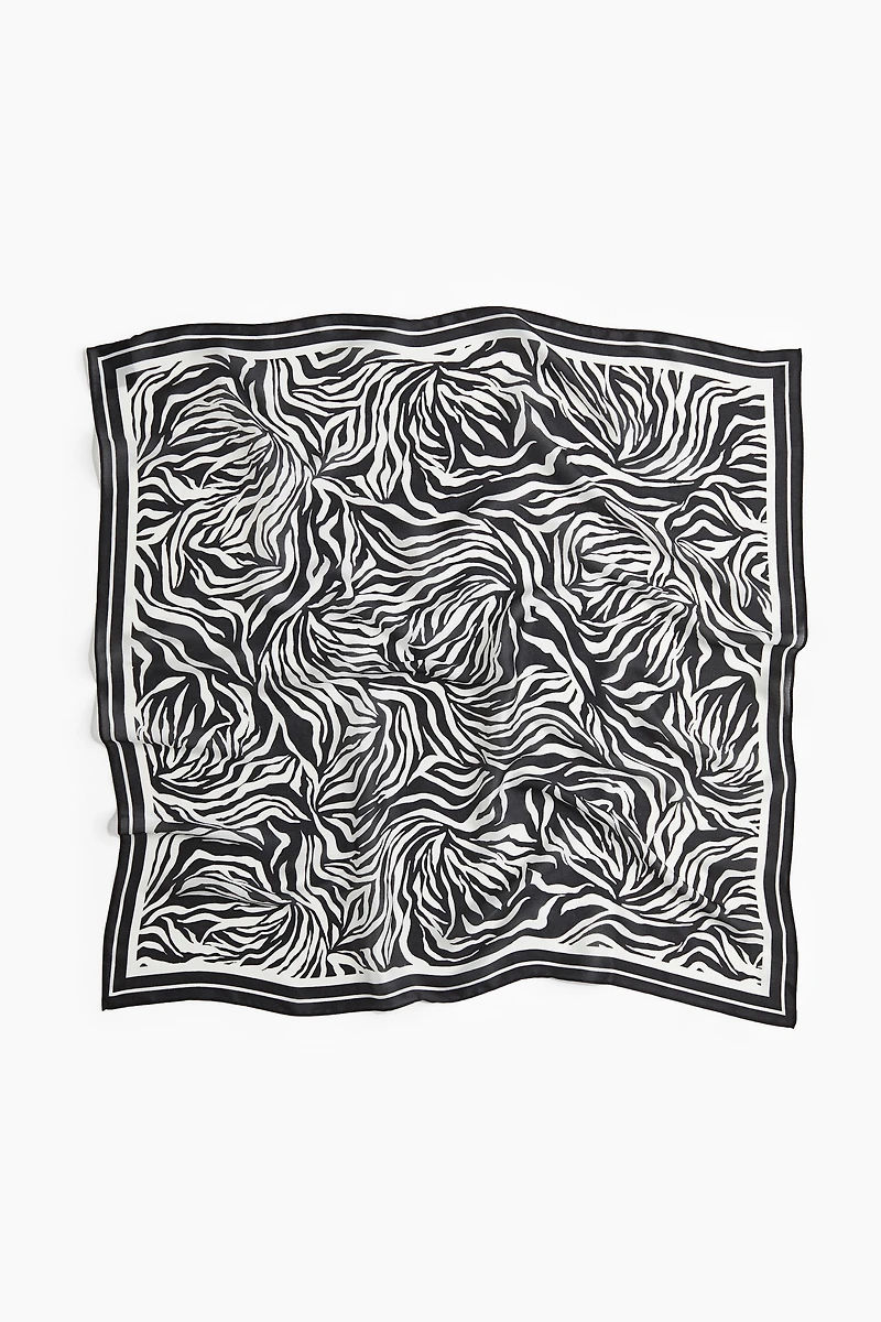 Patterned Scarf