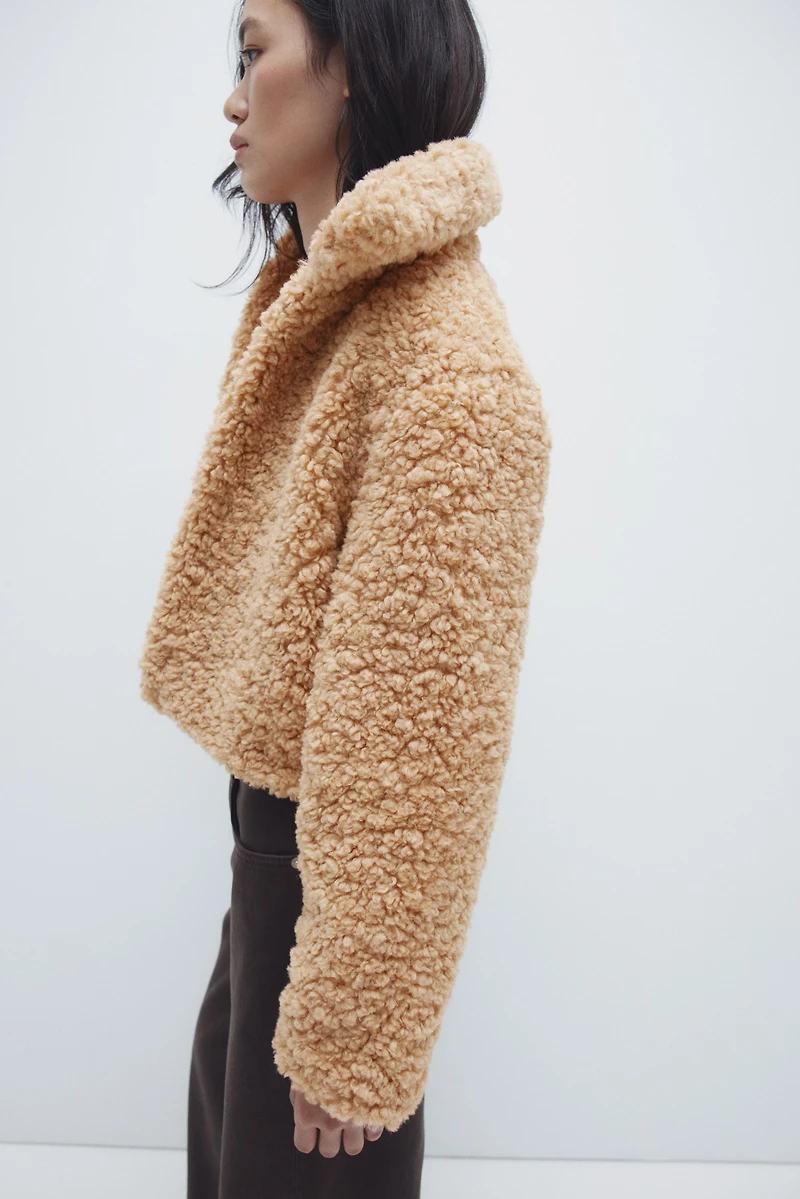 Veste courte en polar