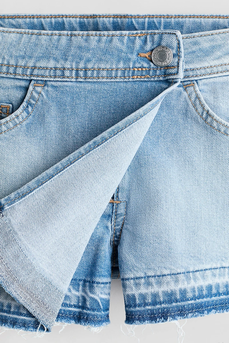 Jupe-short croisée en denim