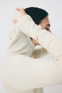 T-shirt de sport en laine avec capuchon