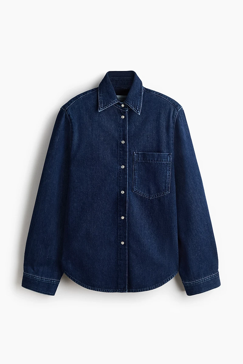 Chemise en denim avec épaulettes