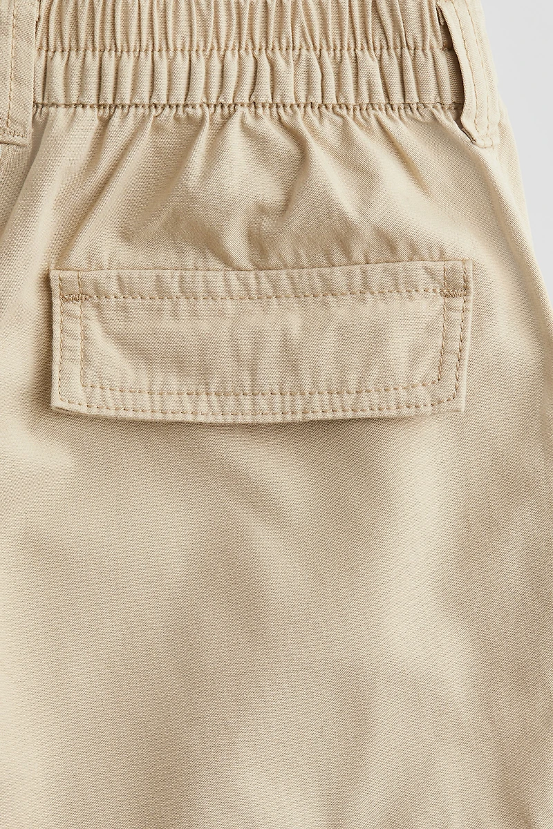 Wide-Leg Cargo Pants