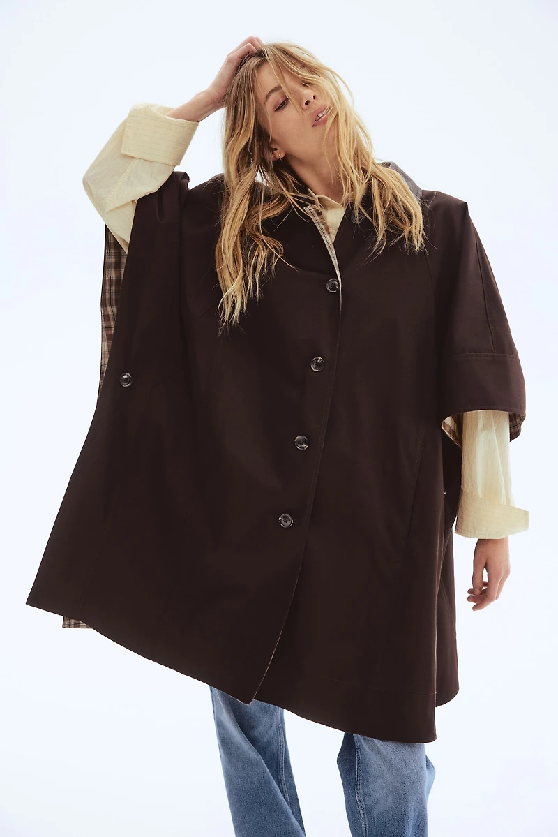 Cape Coat with Collar