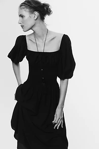 Robe à taille smockée