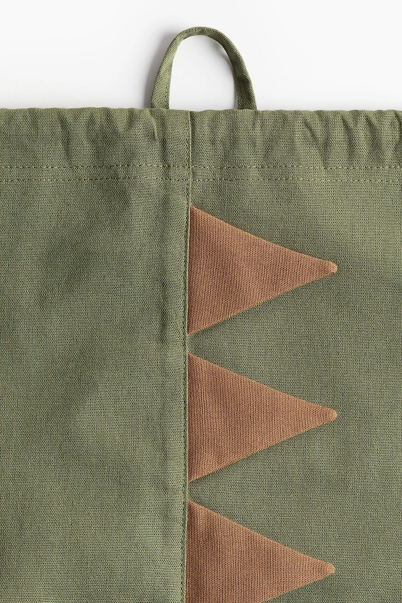 Dinosaur-Inspired Gym Bag