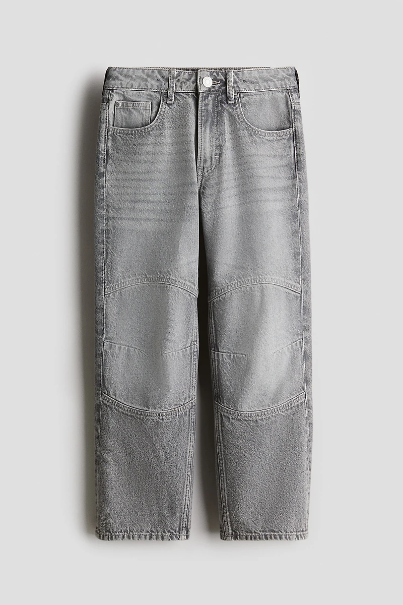 Loose-Fit Jeans