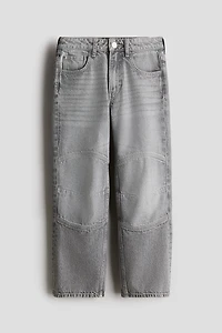 Loose-Fit Jeans
