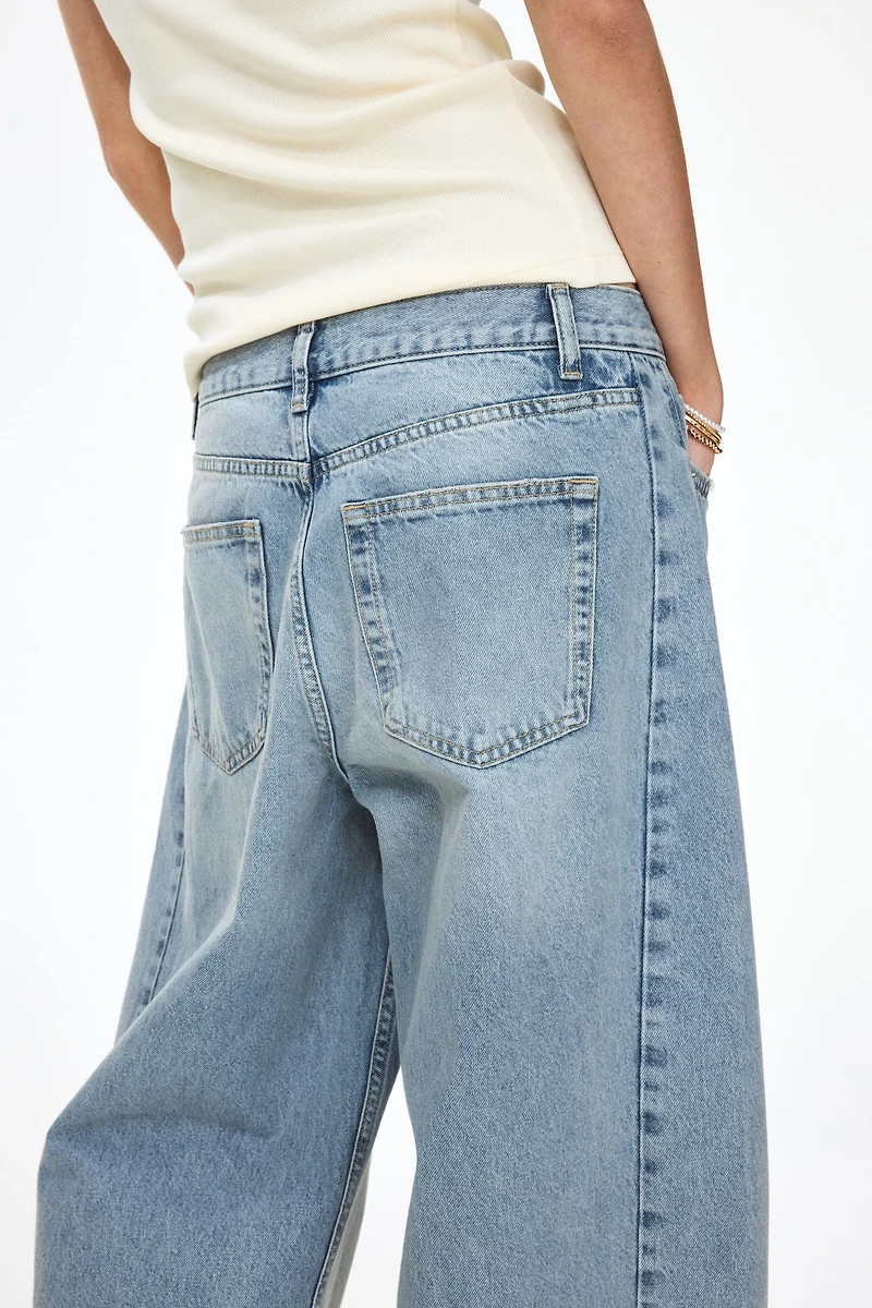 Barrel Regular Waist Jeans