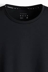 Long-Sleeved Sports Shirt with DryMove™