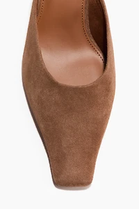 Mules en cuir avec talon conique