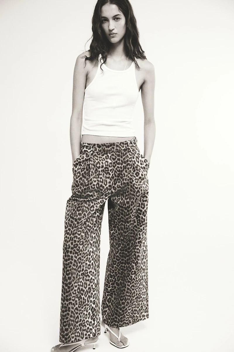 Belt-Detail Denim Pants