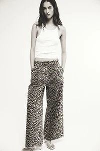 Belt-Detail Denim Pants