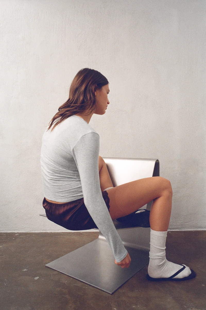 Sports Top with DryMove™