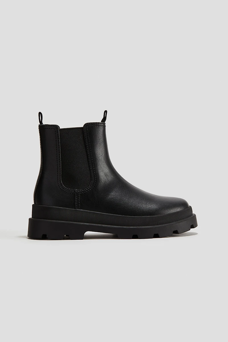 Chunky Chelsea Boots