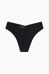 3-Pack Sports Thong Briefs with DryMove™