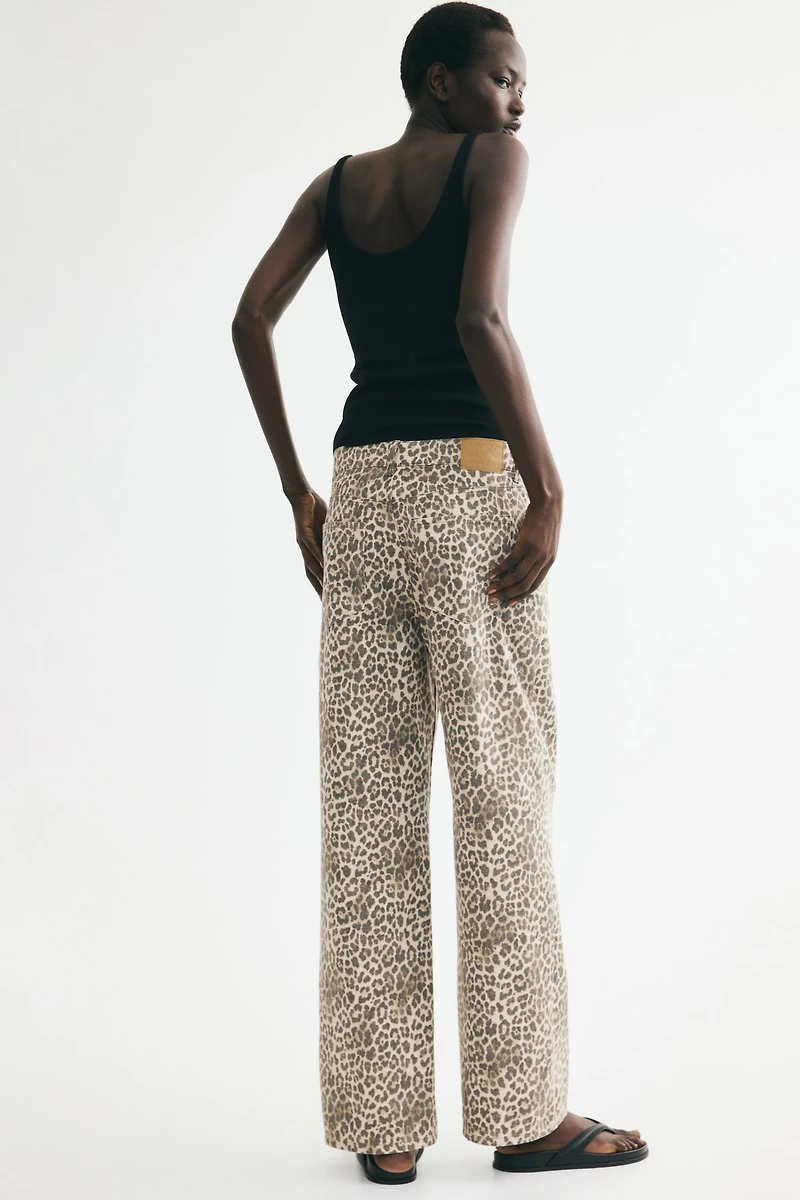 Wide-Leg Regular Waist Jeans