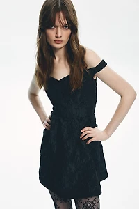 Robe en tissu jacquard