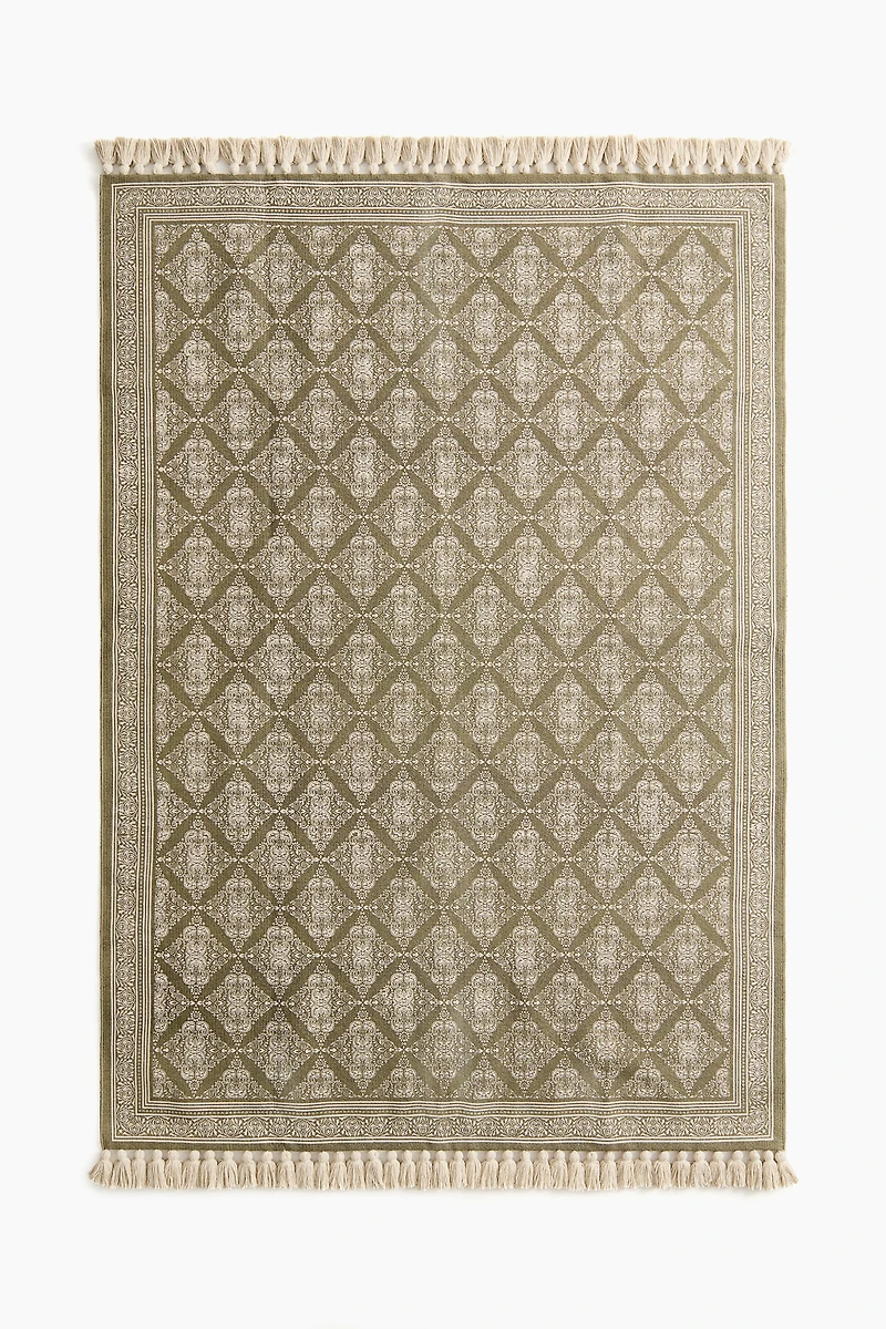Patterned Rug with Fringe