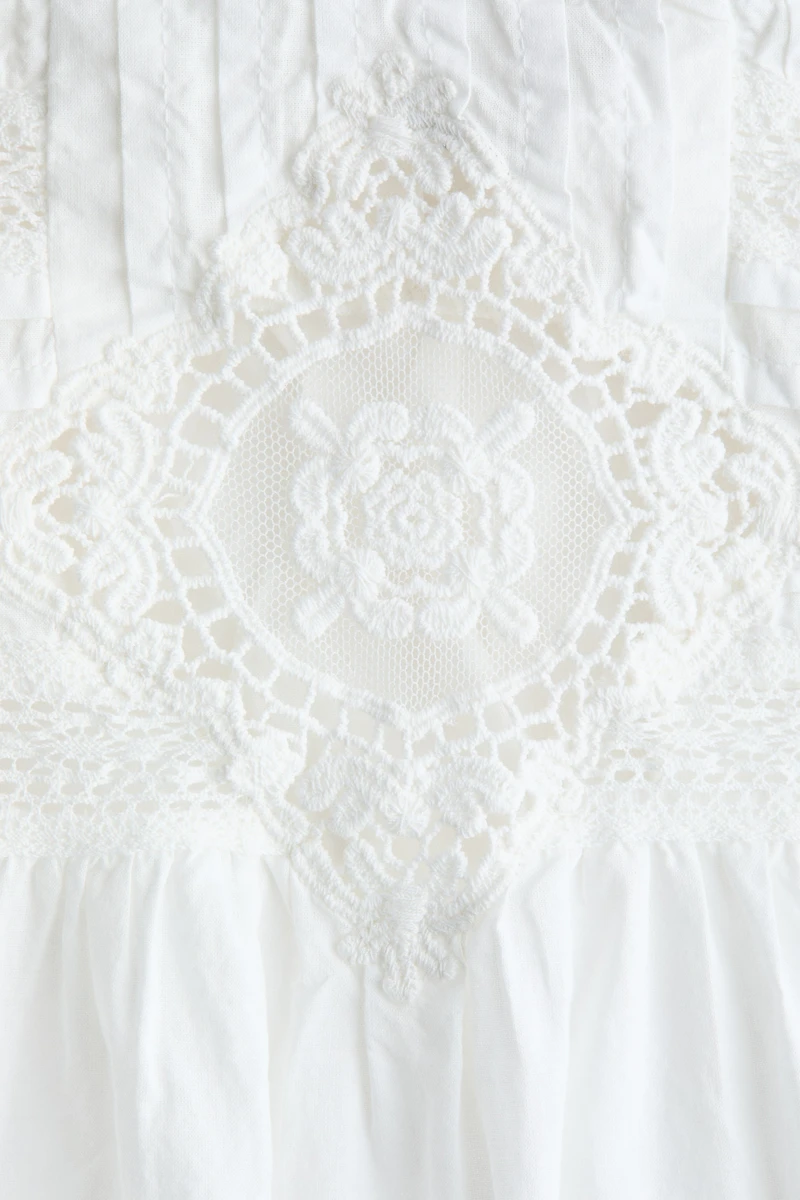 Blouse en coton avec broderie anglaise