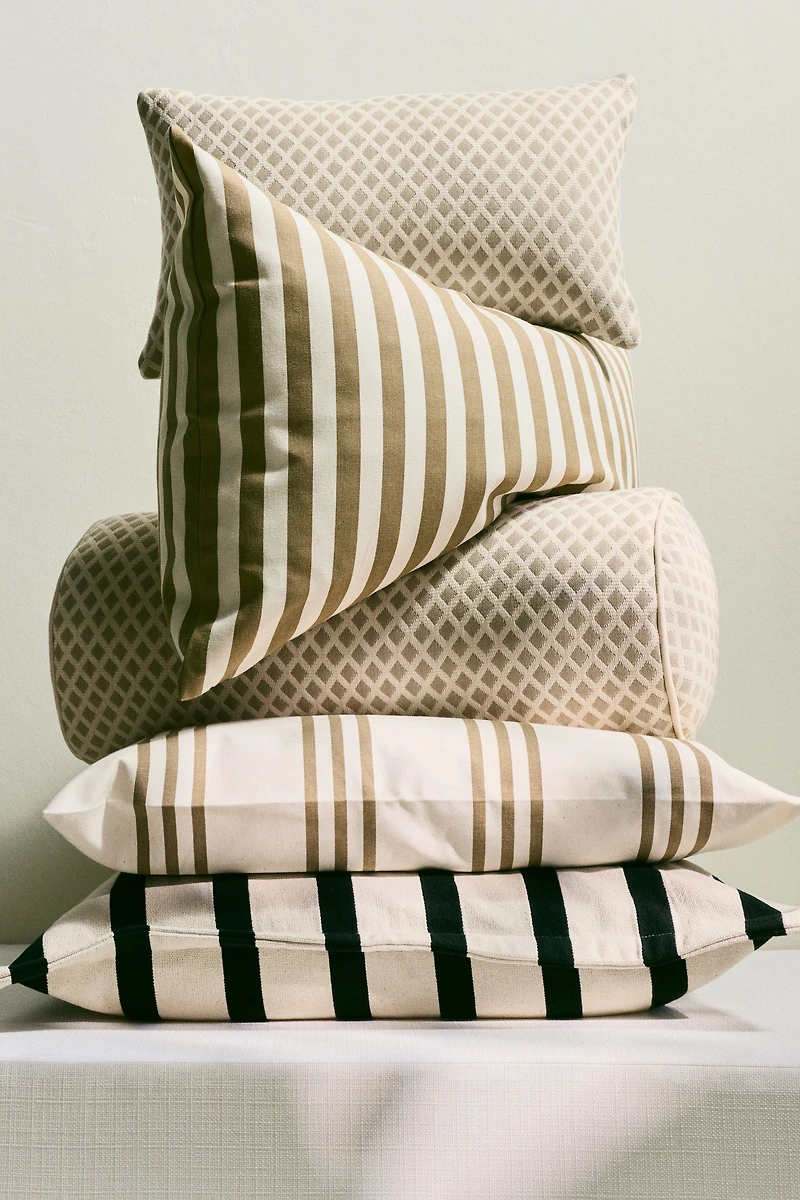 Jacquard-Weave Outdoor Cushion
