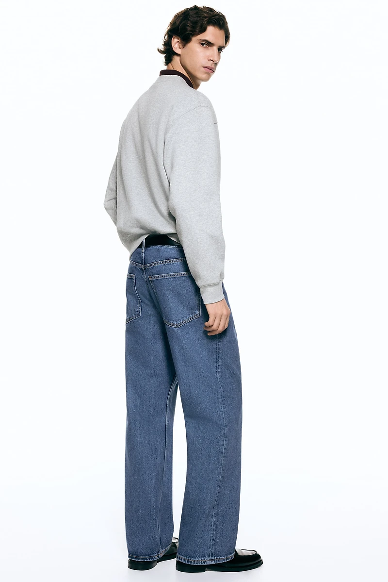 Loose-Fit Sweatshirt