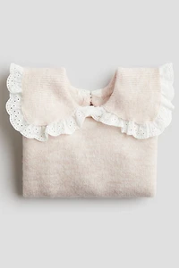Sweater with Peter Pan Collar