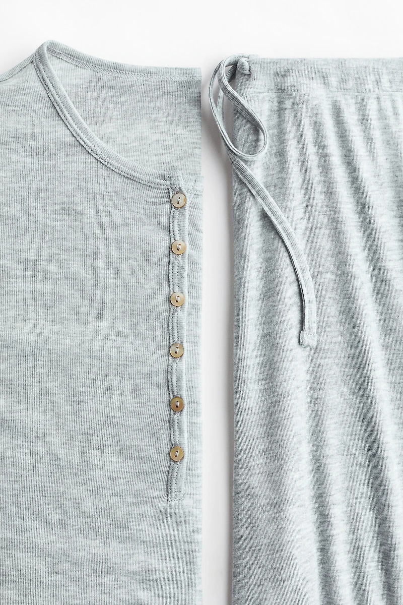 Pyjama en viscose mélangée