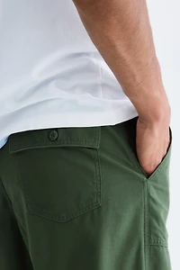 Pantalon décontracté en sergé