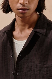 Chemise texturée coupe classique à col cubain