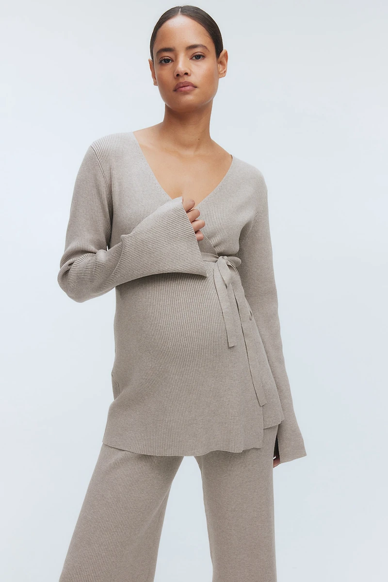 Gilet MAMA croisé en tricot côtelé