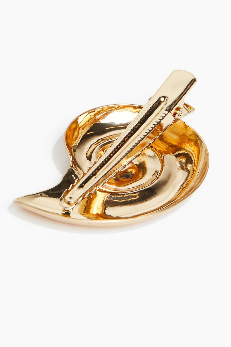 Shell-Shaped Hair Clip