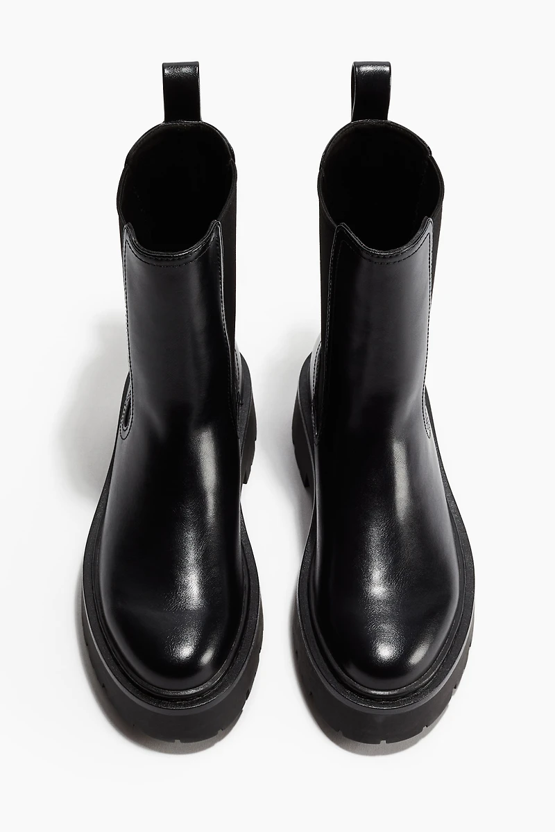 Chunky Chelsea Boots