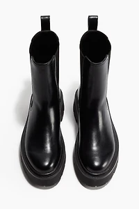 Chunky Chelsea Boots
