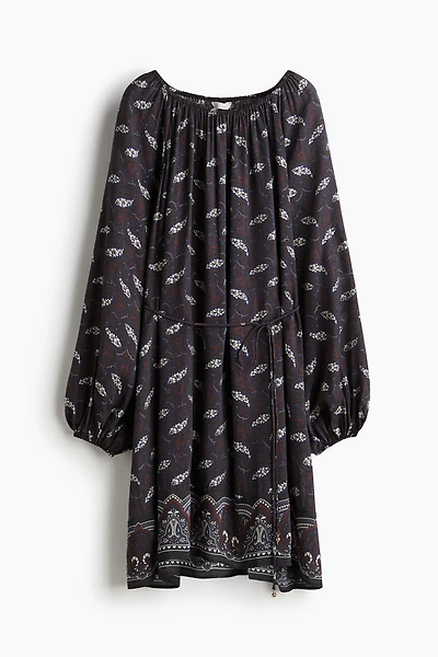Robe grande taille avec ceinture à nouer