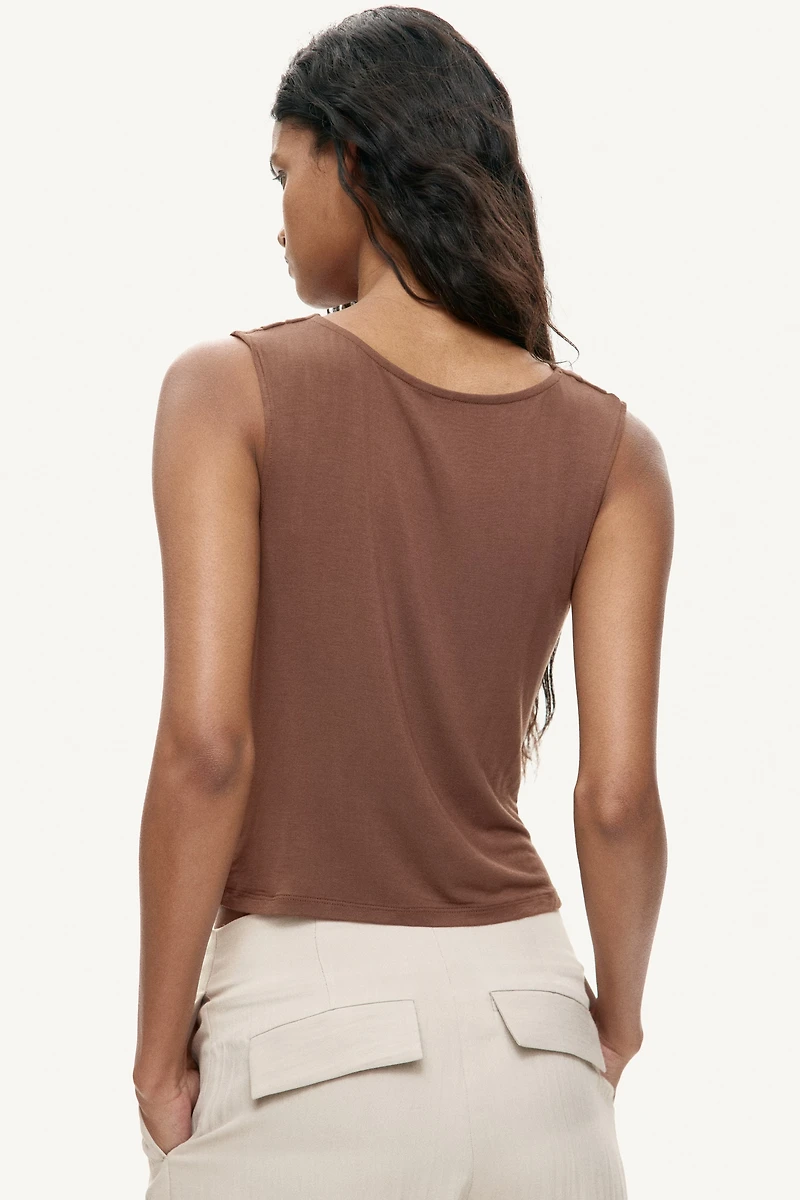 Haut en jersey avec encolure bénitier