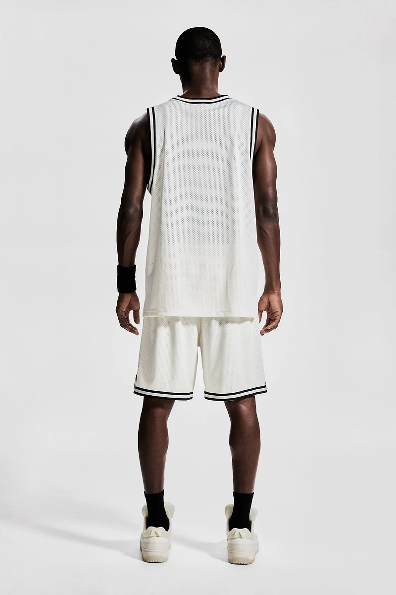 Loose-Fit Basketball Tank Top with DryMove™