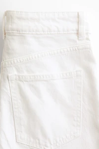 Jean taille haute à jambes larges