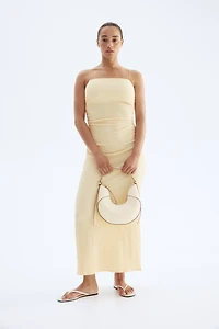 Robe texturée à bretelles fines
