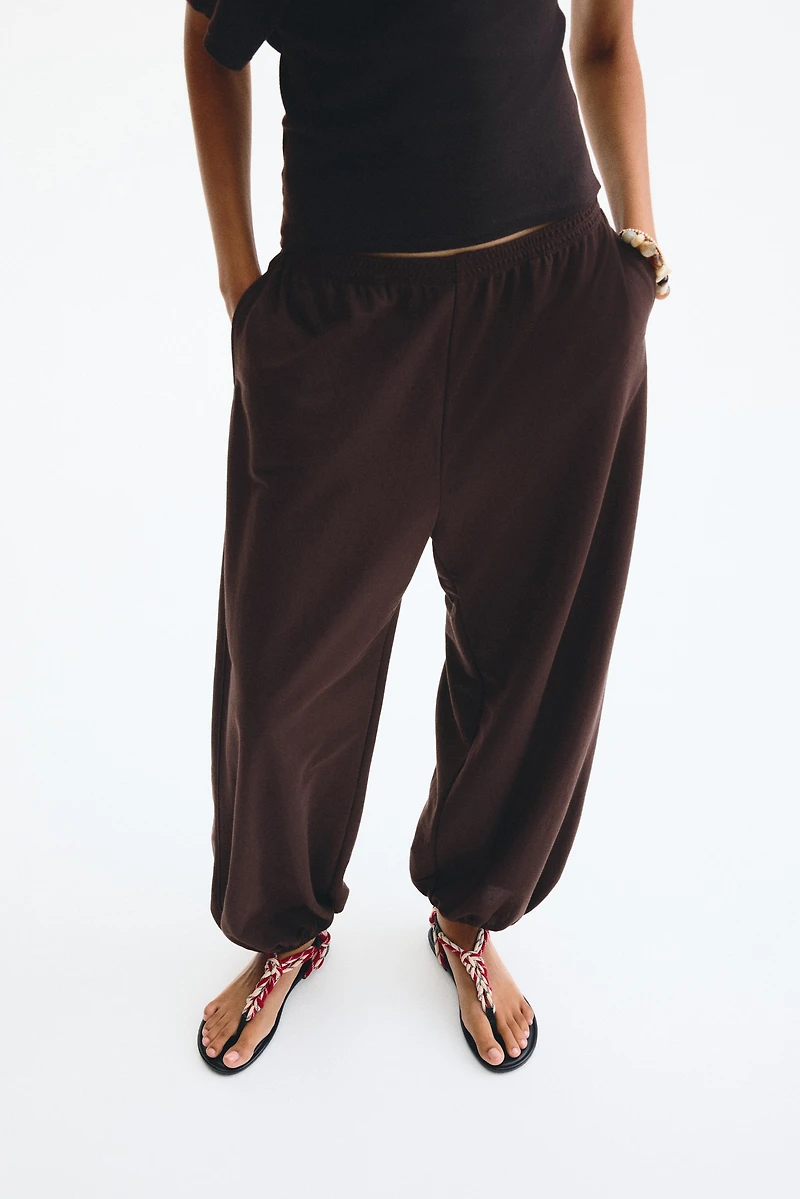 Balloon-Leg Joggers