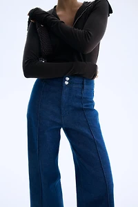 Wide High Ankle Jeans