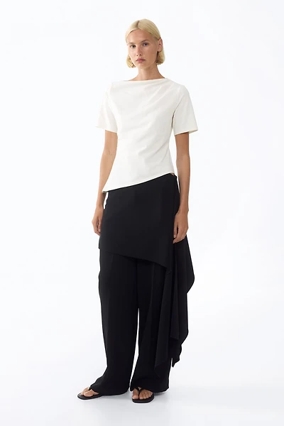 Draped Asymmetric Top