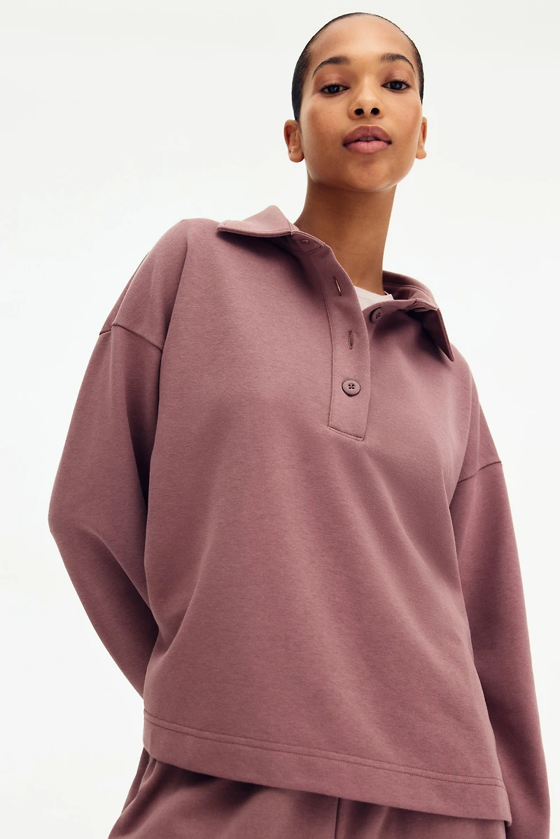 Sweatshirt with Collar