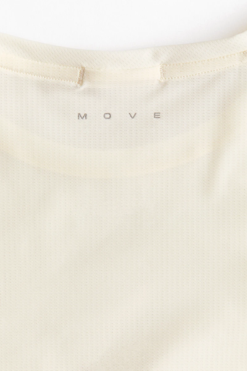 Sports Top with CoolMove™