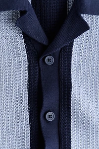 Chemise en fin tricot avec col cubain